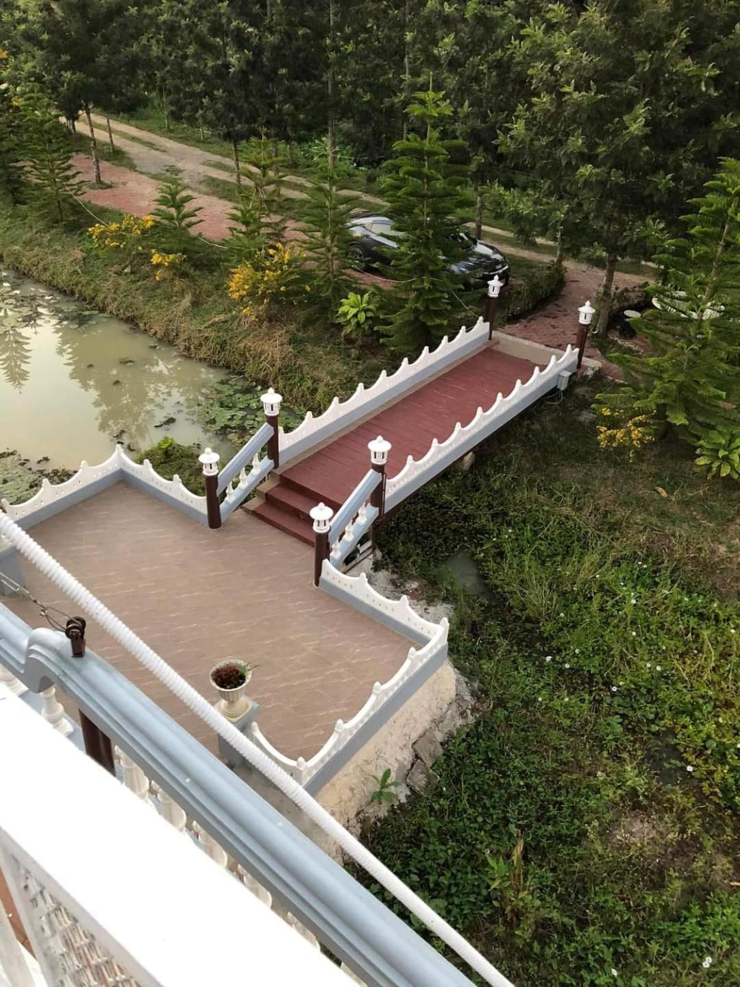 Boat And House Resort Khao Kho Exterior photo